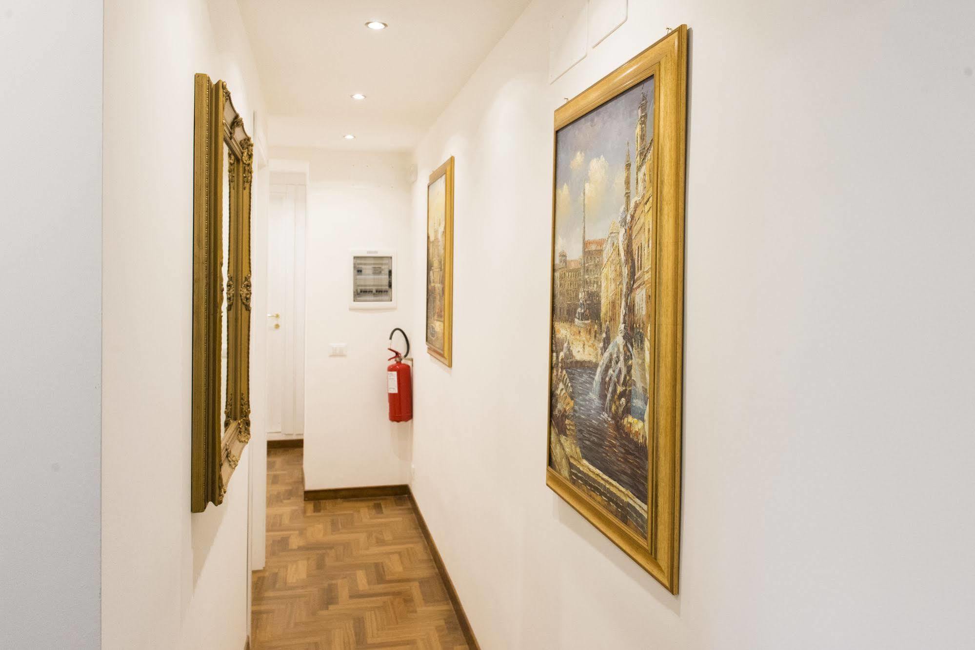 Domus Trevi Alojamento de Acomodação e Pequeno-almoço